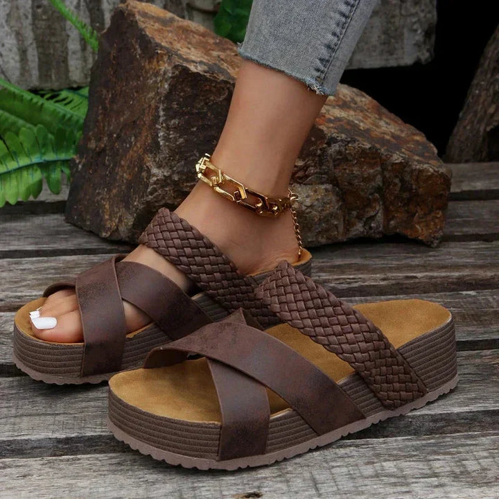 Linda™ - Plush Orthopedic Sandals